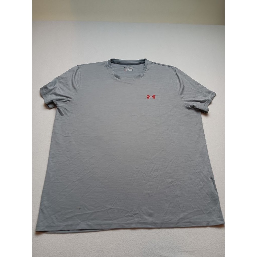 Under Armour HeatGear Mens 2XL Gray V-Neck Athletic T-Shirt Loose Fit Tee